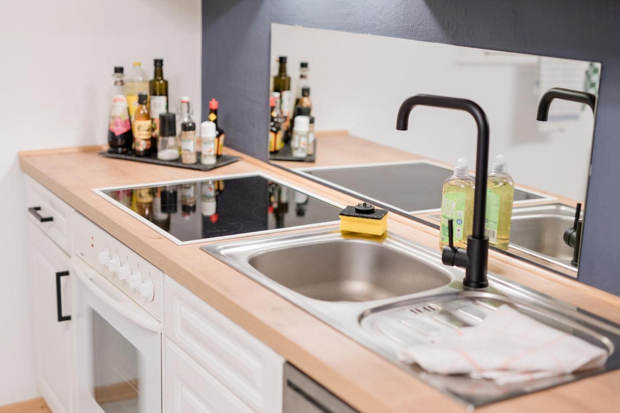 Buchlindenweg - Zimmer & Ferienwohnung Breitscheid  Екстер'єр фото