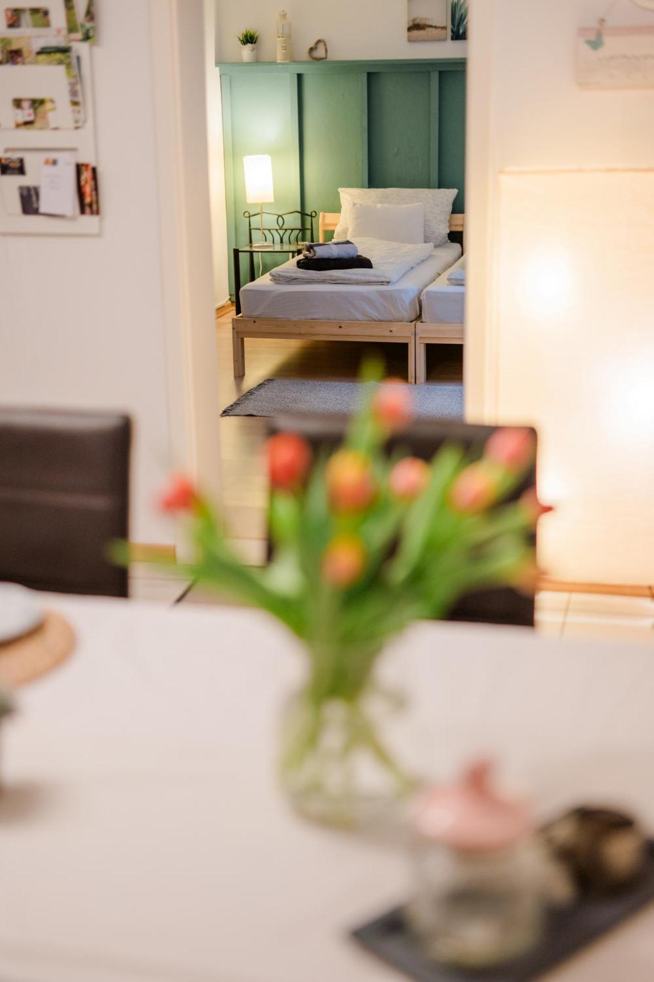 Buchlindenweg - Zimmer & Ferienwohnung Breitscheid  Екстер'єр фото